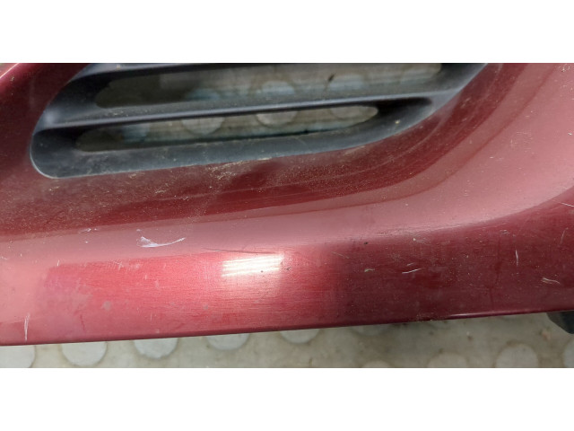 Решетка радиатора  Renault Megane 1996-2002          1.6 