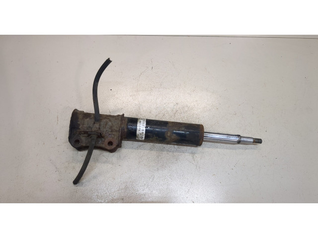 Стойка амортизатора  Suzuki Grand Vitara 1997-2005 4160266D00     