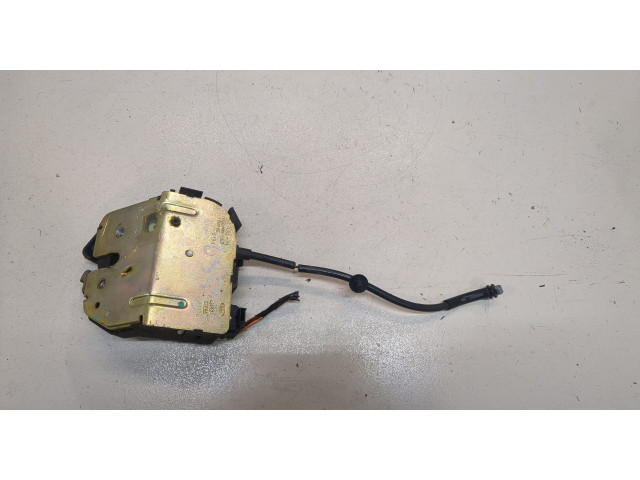 Замок багажника  Ford Mondeo 3 2000-2007       