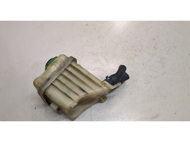 Бачок расширительный  Volkswagen Touareg 2007-2010     3.0