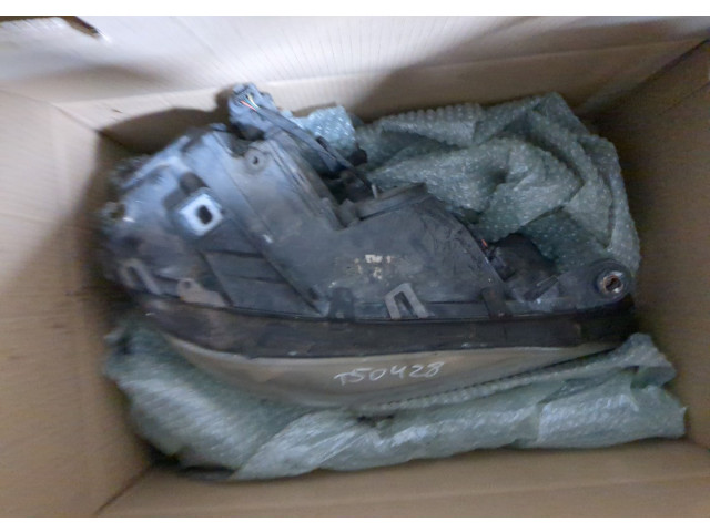 Фара передняя  Mercedes ML W164 2005-2011 правая 