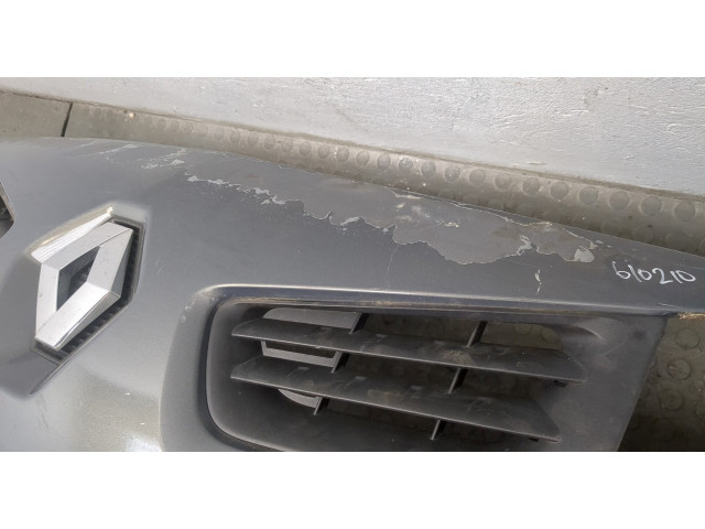 Бампер  Renault Megane 2 2002-2009 передний   