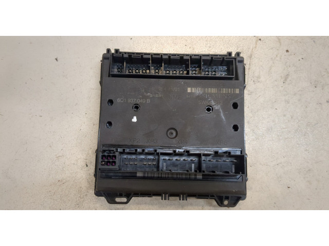 Блок предохранителей  Volkswagen Polo 2001-2005      6Q1937049B   