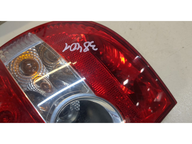 Задний фонарь        Volkswagen Fox 2005-2011 