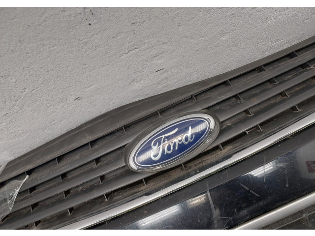 Бампер  Ford Kuga 2008-2012 передний   