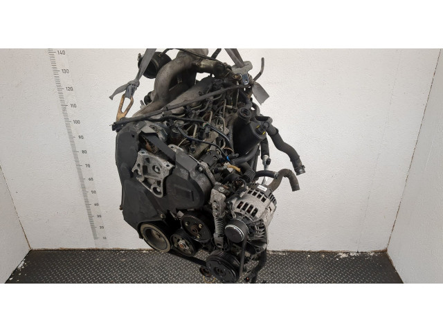 Форсунка топливная  Renault Scenic RX4    8200238528     