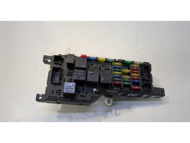 Блок предохранителей  Volvo XC90 2002-2006      518829106   