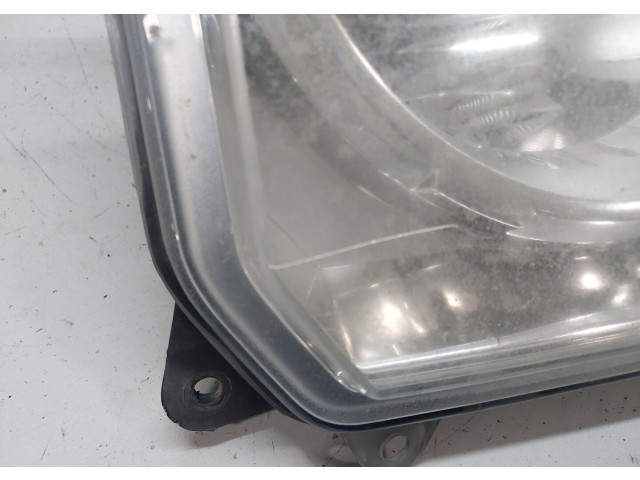 Фара передняя  Jeep Liberty 2007-2012 правая 