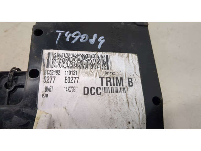 Блок предохранителей  Ford Focus 3 2011-2015      BV6T14K733DCC   