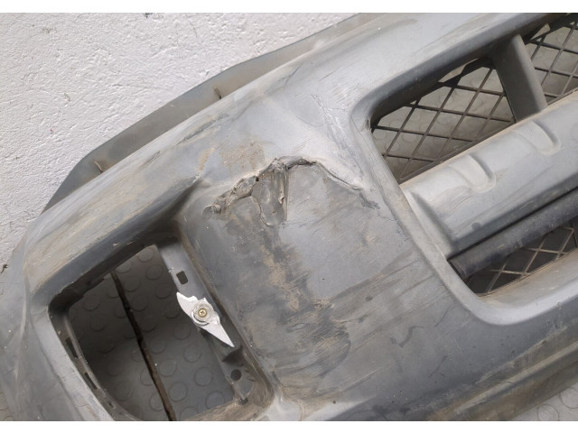 Бампер  Toyota RAV 4 2000-2005 передний   
