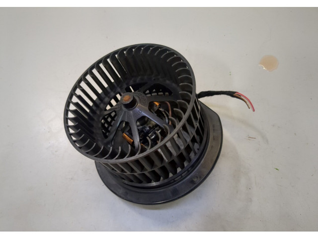 Моторчик печки  Volkswagen Sharan 2000-2010 7M0819021     7M0819021   
