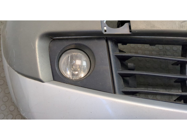 Бампер  Renault Megane 2 2002-2009 передний   7701476892