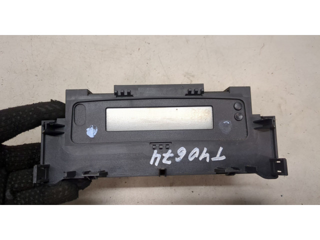 Дисплей бортового компьютера  Renault Megane 2 2002-2009        
