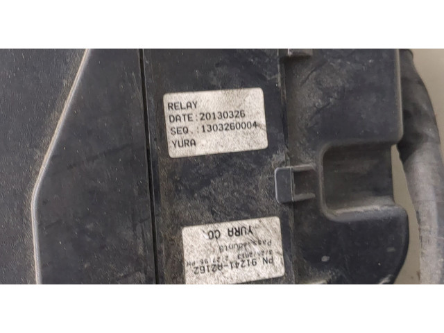 Блок предохранителей  KIA Ceed 2012-2018      91950A2710, 91241A2162    1.4