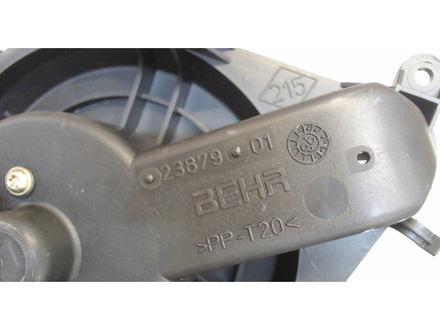 Моторчик печки  Renault Laguna 1994-2001 7701042190     7701042190   
