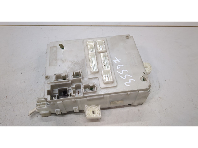 Блок предохранителей  Honda Insight 2009-      38200TM8E21    1.3