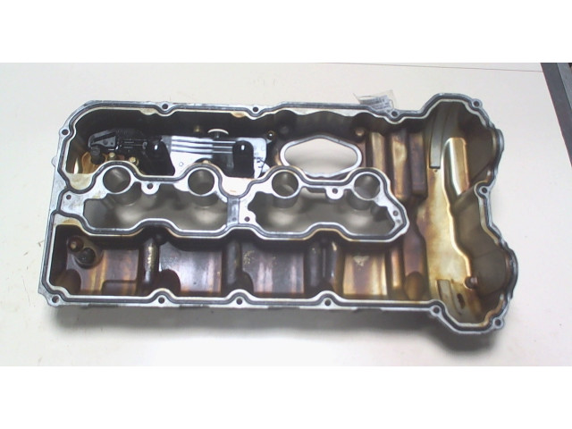 Клапанная крышка двигателя ДВС  BMW 5 F10 2010-2016 4.4  11127570939   