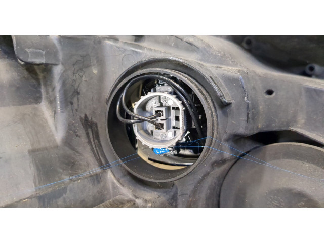 Фара передняя  Volkswagen Golf 6 2009-2012 левая 