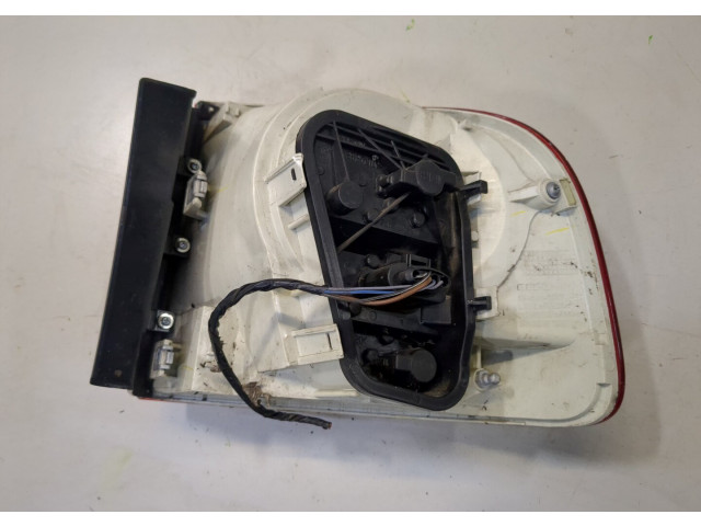 Задний фонарь     7L6945095P   Volkswagen Touareg 2002-2007 