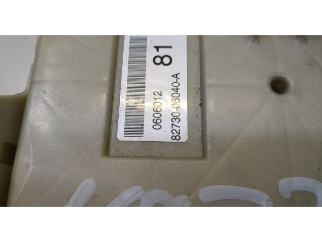 Блок предохранителей  Toyota Camry 2001-2006      8273006040   