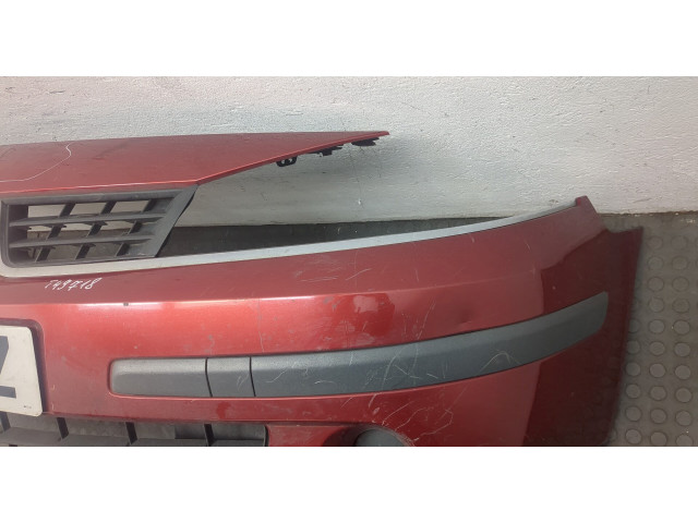 Бампер  Renault Laguna 2 2001-2007 передний   