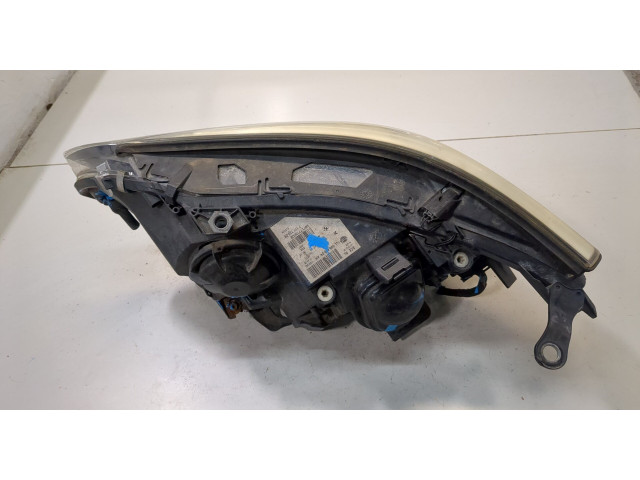 Фара передняя  BMW 5 E60 2003-2009 правая 