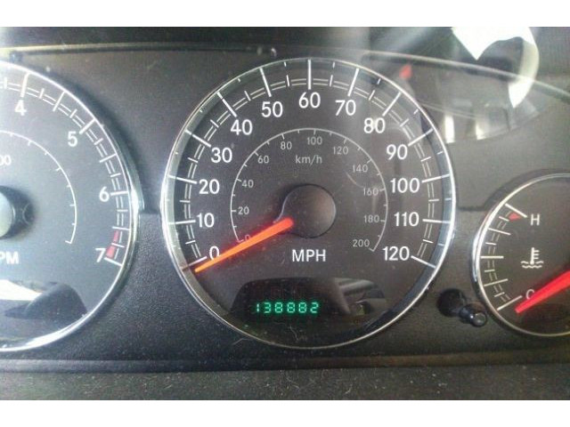 Бачок омывателя  Chrysler Sebring 2001-2006 04805240ad    2.7