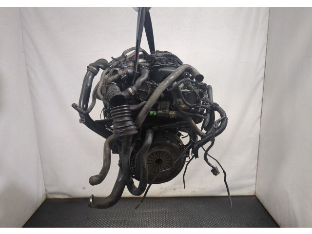 Клапанная крышка двигателя ДВС  Ford Focus 2 2005-2008 1.6     