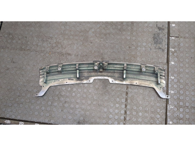 Решетка радиатора  Mitsubishi Outlander 2012-2015          7450A643