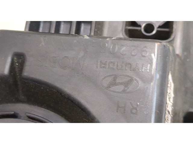 Фара передняя  Hyundai Tucson 4 2020- правая 