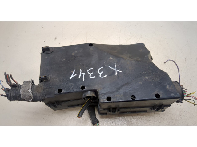 Блок предохранителей  Mazda 3 (BK) 2003-2009         