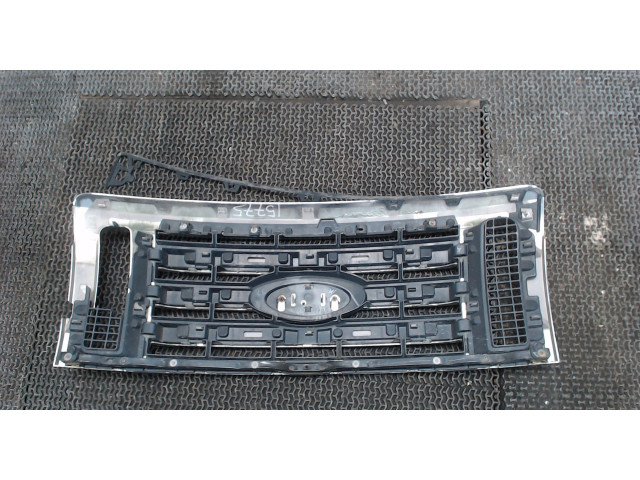 Решетка радиатора  Ford F-150 2009-2014          4.6 9l348200d0w