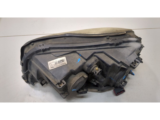 Фара передняя  Volvo XC90 2006-2014 правая 