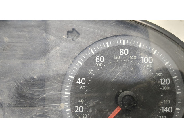 Панель приборов  Volkswagen Caddy 2004-2015       2K0920944C     