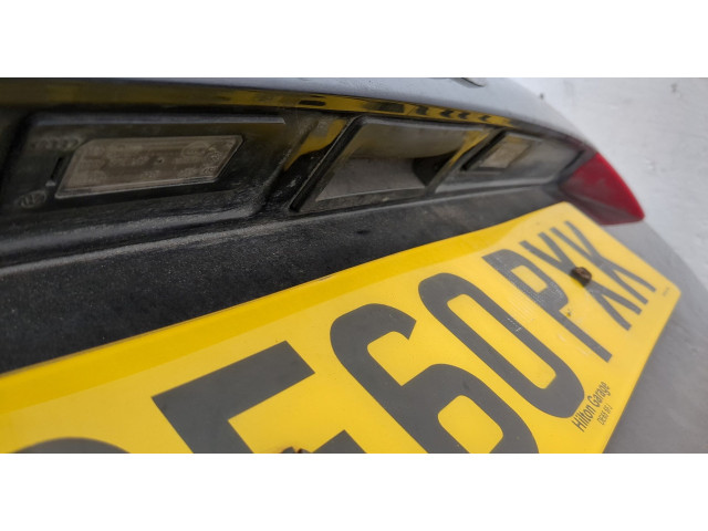 Замок багажника  Audi A4 (B8) 2007-2015       