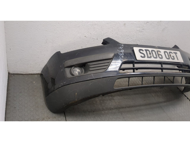 Бампер  Ford Focus 2 2005-2008 передний   1351525, 4M5117757CAJAHC