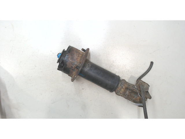 Стойка амортизатора  Suzuki Grand Vitara 1997-2005 4160165D10       бензин
