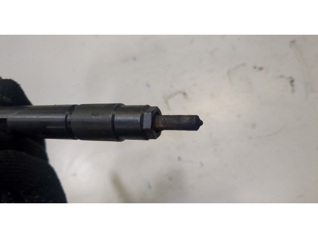 Форсунка топливная  Mitsubishi ASX    1465A323     