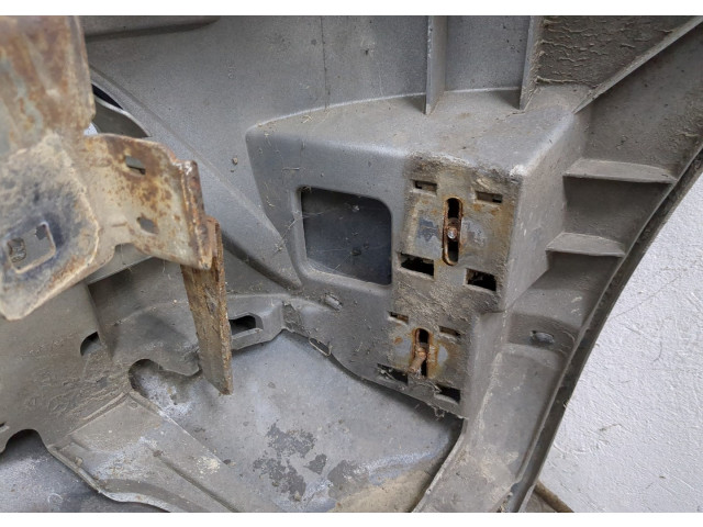 Бампер  Mercedes ML W163 1998-2004 передний   A1638804570