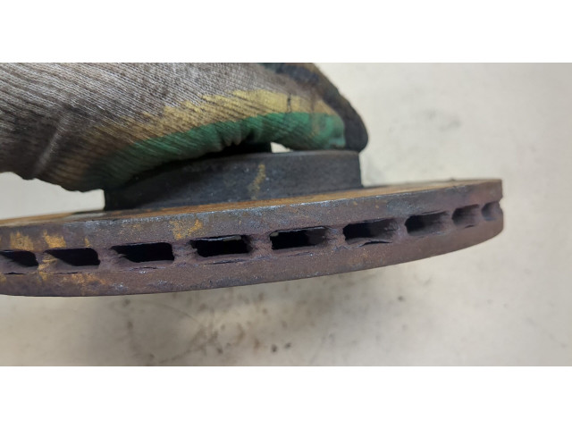 Диск тормозной  Renault Safrane 1992-2000 2.5  передний          