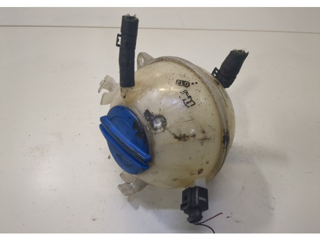 Бачок расширительный  Volkswagen Touran 2003-2006 1K0121407A    1.6