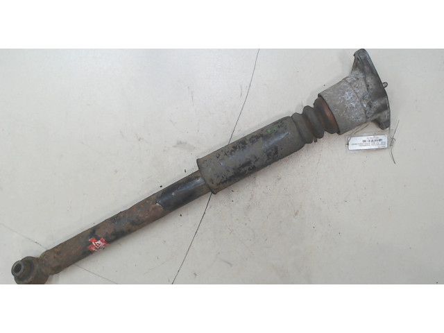 Стойка амортизатора  Audi A4 (B6) 2000-2004 8E0513036AF       бензин