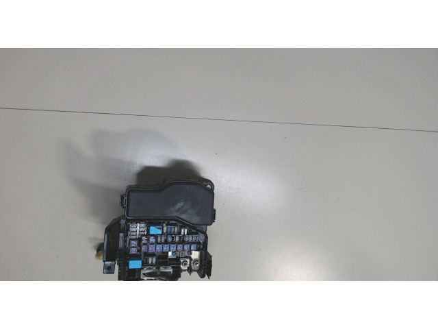 Блок предохранителей  Mazda CX-9 2007-2012          3.7