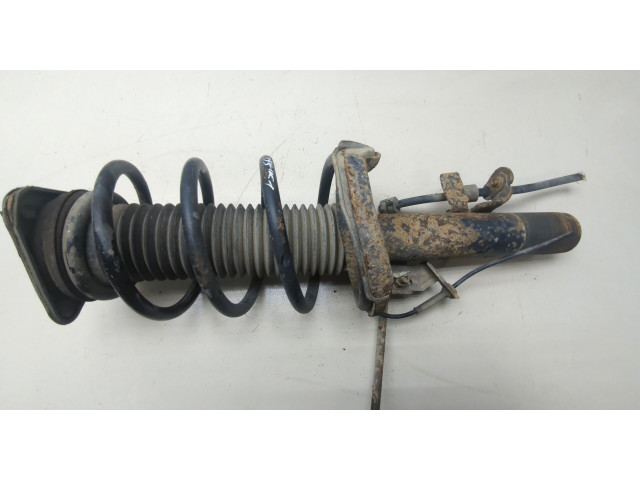 Стойка амортизатора  Ford Focus 3 2011-2015 1710076, BV6118045ABC     1.6  дизель