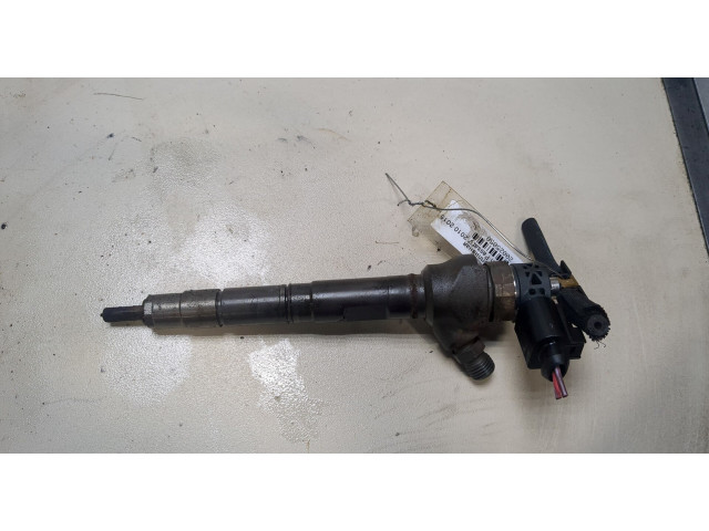 Форсунка топливная  Volkswagen Passat 7 2010-2015 Европа    0445110369     