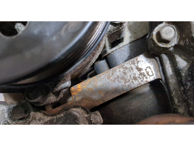 Клапанная крышка двигателя ДВС  KIA Sorento 2009-2014 2.2     