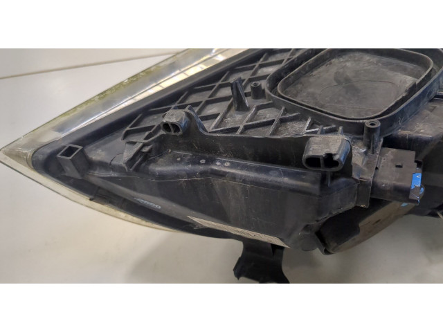 Фара передняя  Renault Megane 3 2009-2016 левая 