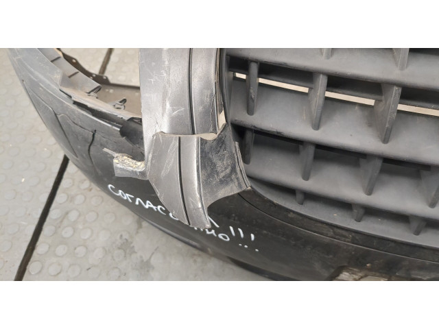 Решетка радиатора  Audi TT (8N) 1998-2006          8N0853651E