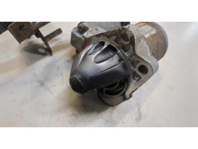 Стартер  Mazda 2 2007-2014 1.5  M000T32771   