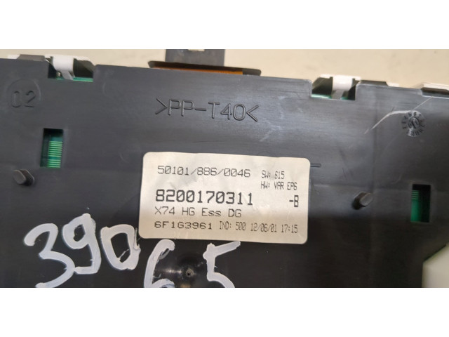 Панель приборов  Renault Laguna 2 2001-2007       8200170311     